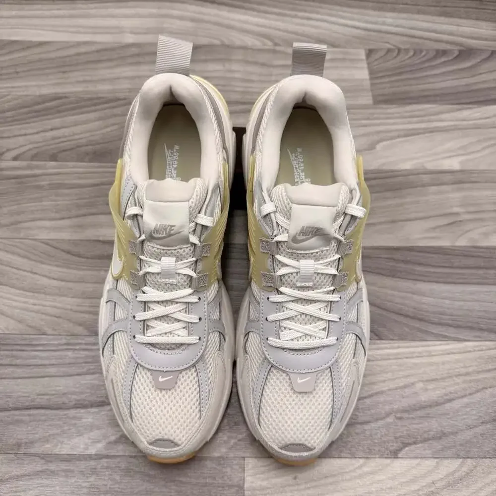 Nike V2K Run Shoes (HV4314-030, Phantom/Light Khaki. Men 10.5 / Women 12